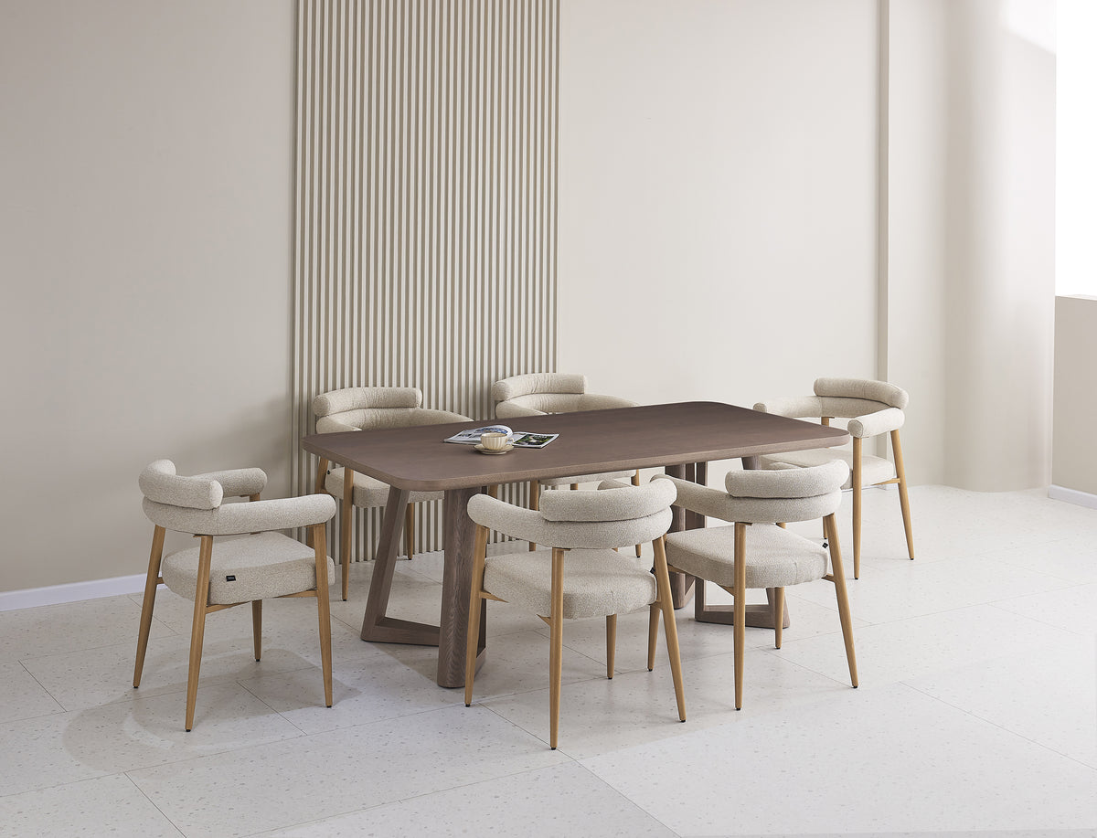 Bezogenes Esszimmerstuhl Pragess in Beige Bouclé/Natur Eiche