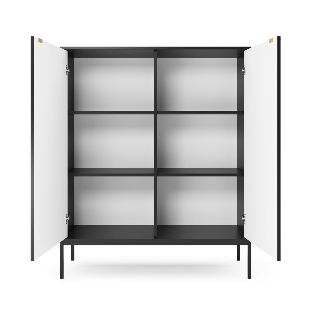 Commode haute Vellore noire avec façades rainurées et poignées dorées