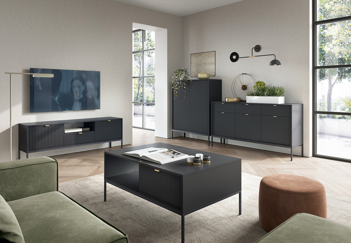 Couchtisch Vellore 104x68 cm schwarz mit geriffelter Front und goldenem Griff