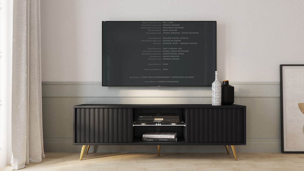 Meuble TV Bello avec façades lamellées 135 cm noir avec pieds dorés