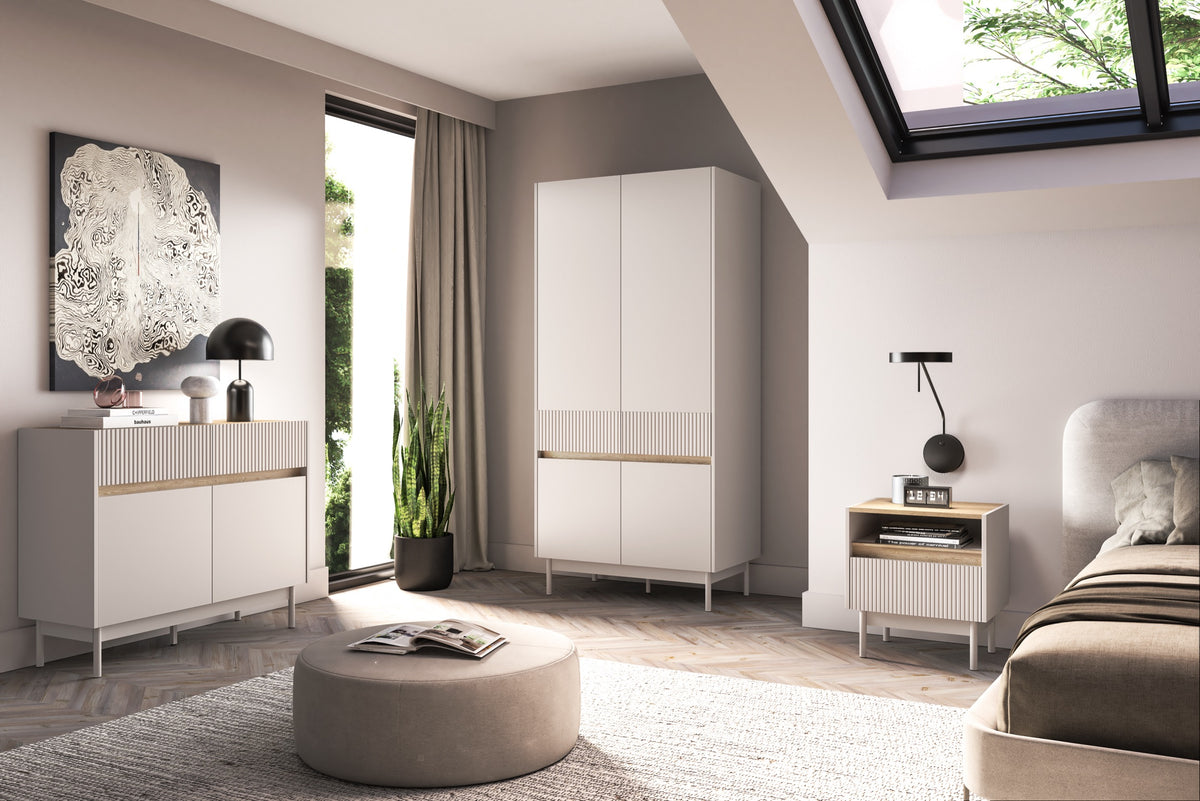 Vier­türiger Schrank Dunea 92 cm Kaschmir/Eiche