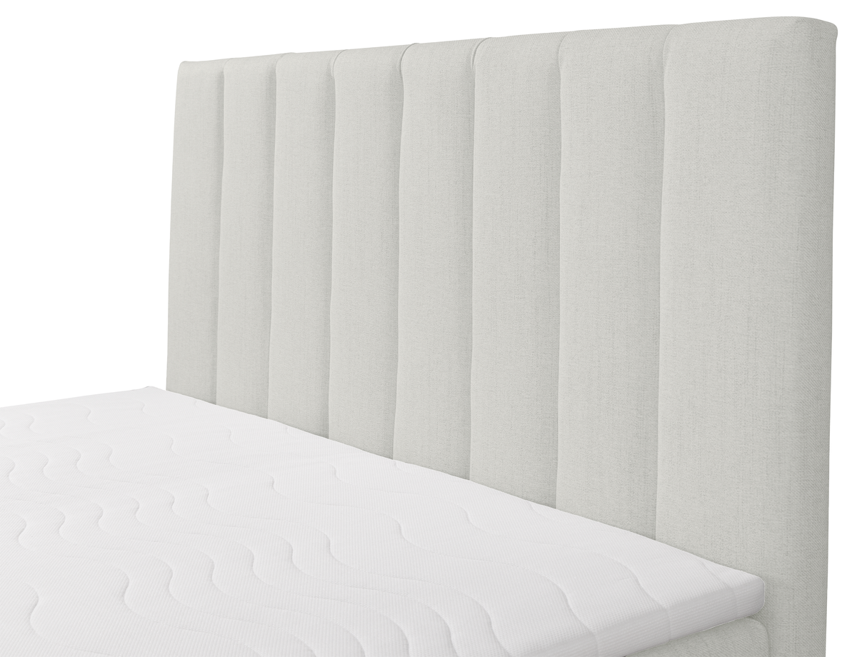 Kontinentales Bett 140x200 cm Lorentes mit Stauraum und Topper, cremefarbenes Geflecht