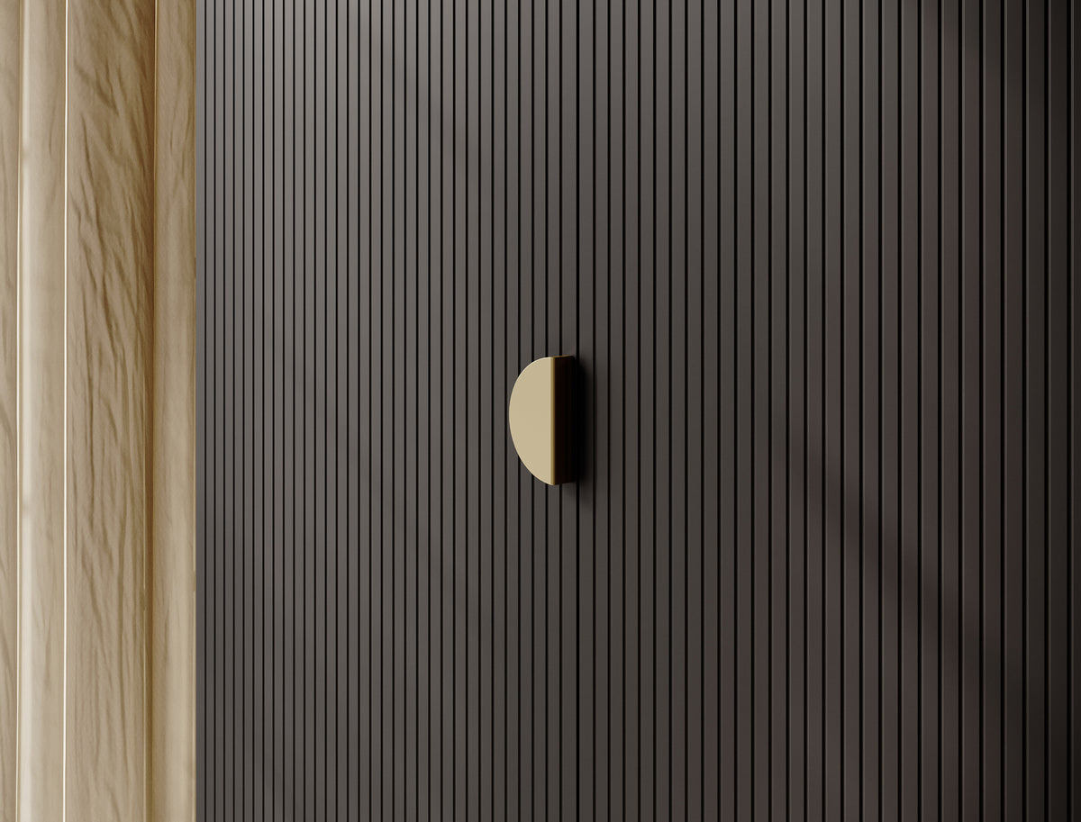 Armoire trois portes Moonir avec tringle et étagères 150 cm Noire