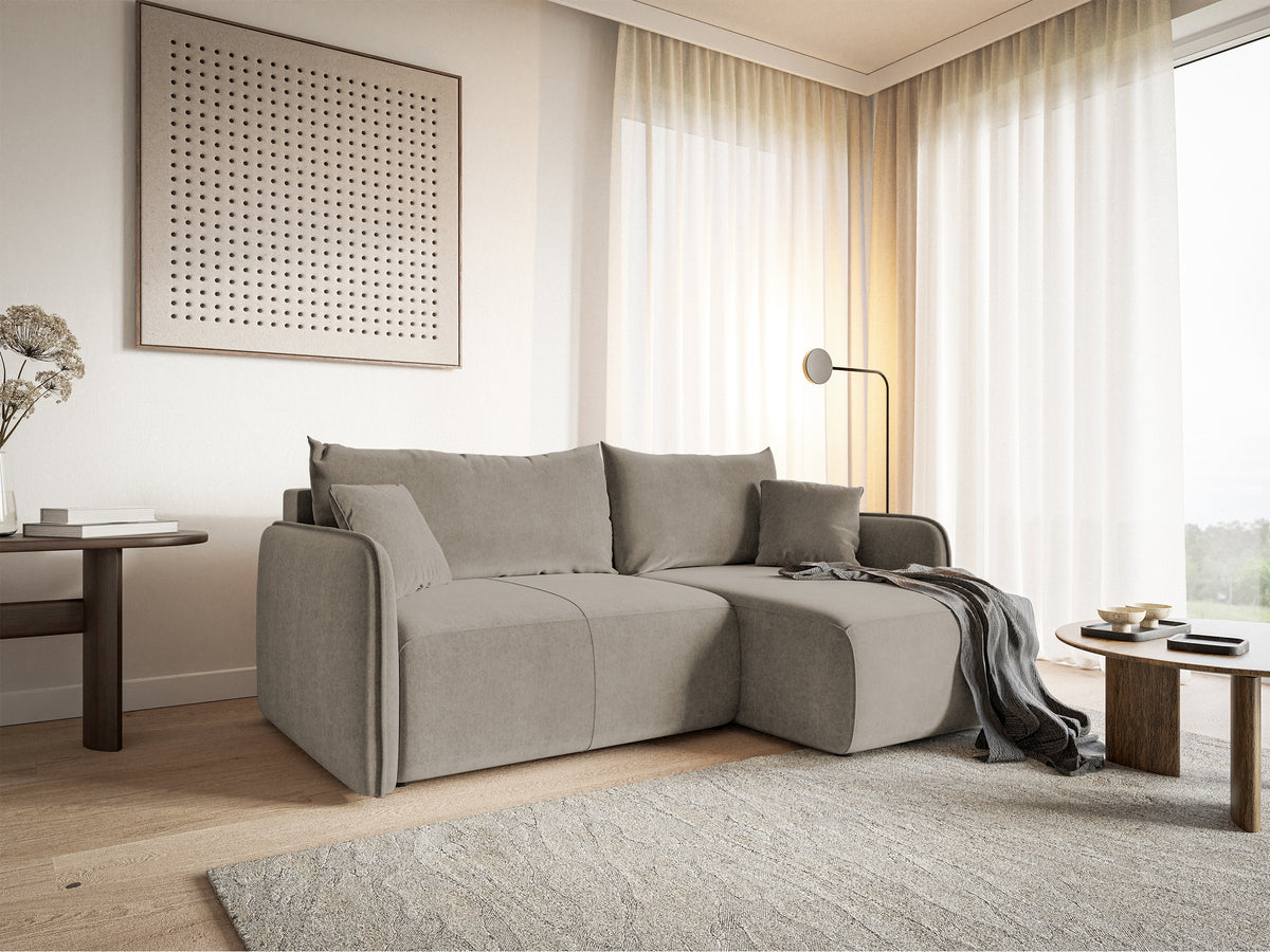 Canapé d'angle Mavio en L gris beige avec fonction couchage, coffre de rangement, velours hydrofuge, réversible