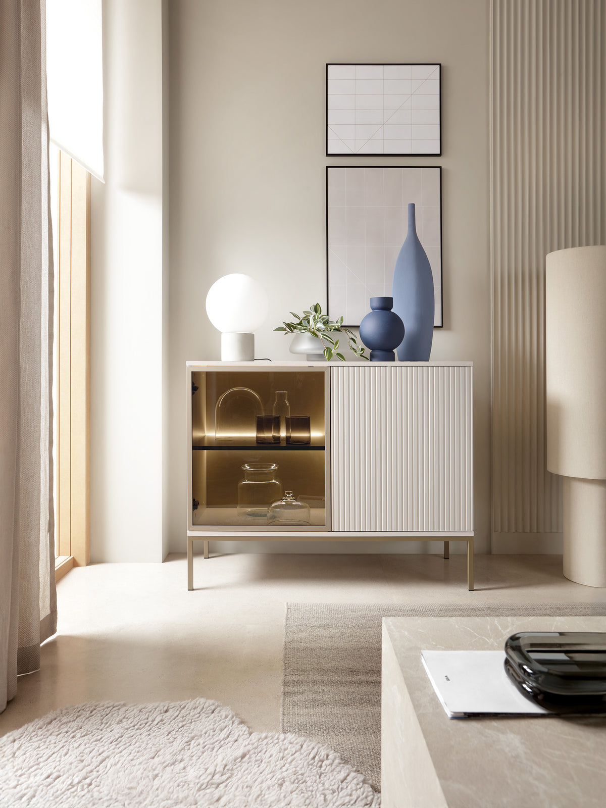 Commode Tosena 2 portes avec éclairage LED 104 cm Kashmire