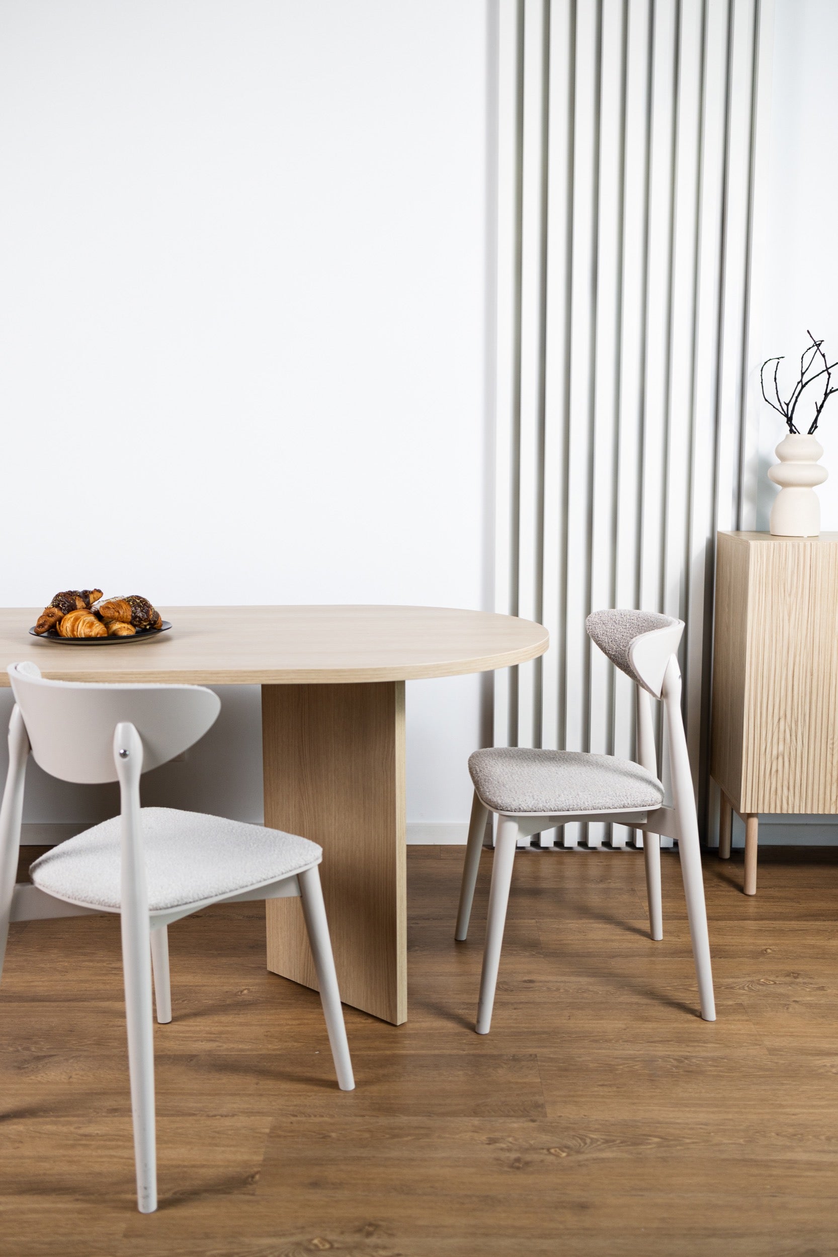 Esstisch Ovo oval 204 cm Lindberg Eiche