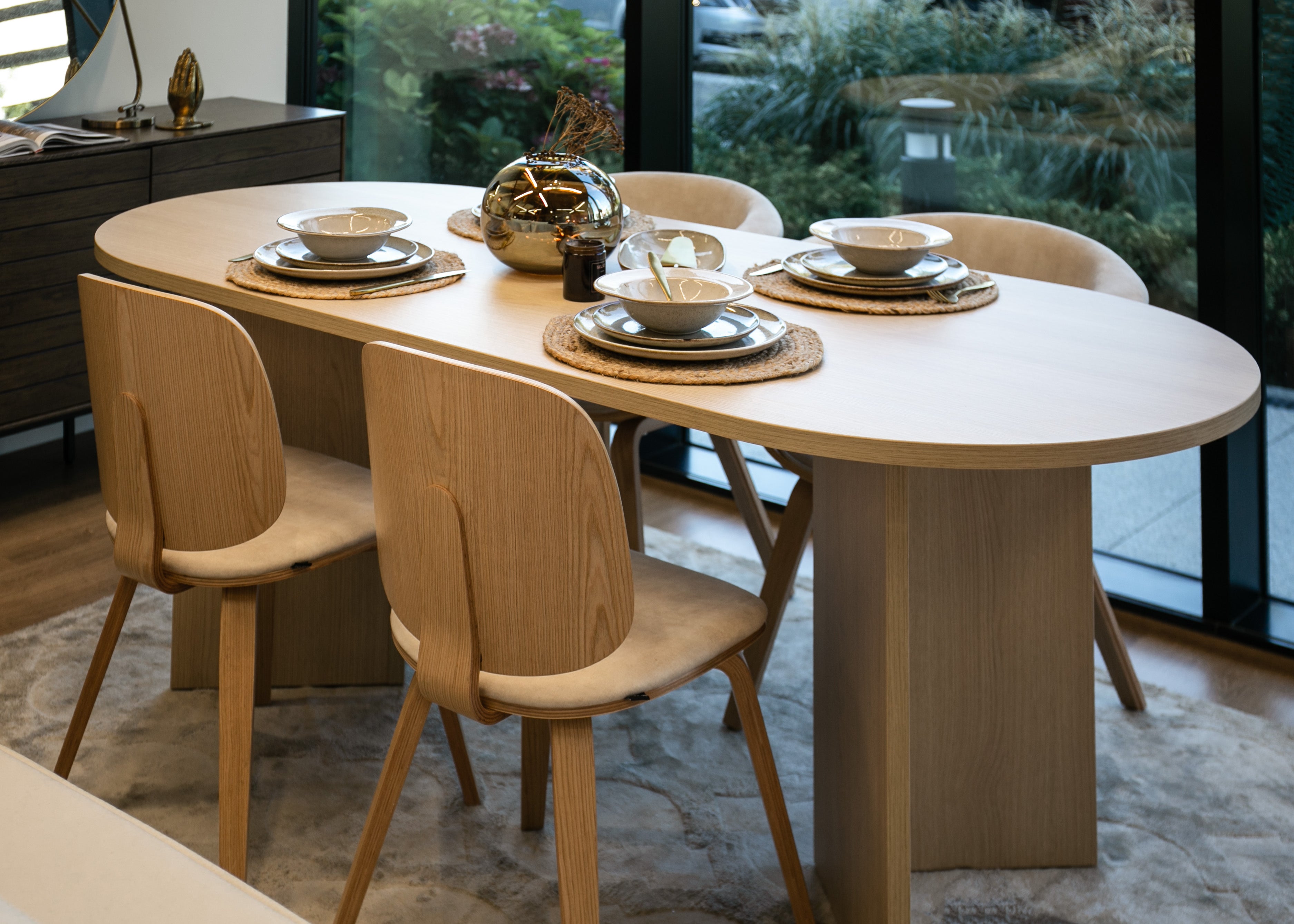 Esstisch Ovo oval 204 cm Lindberg Eiche