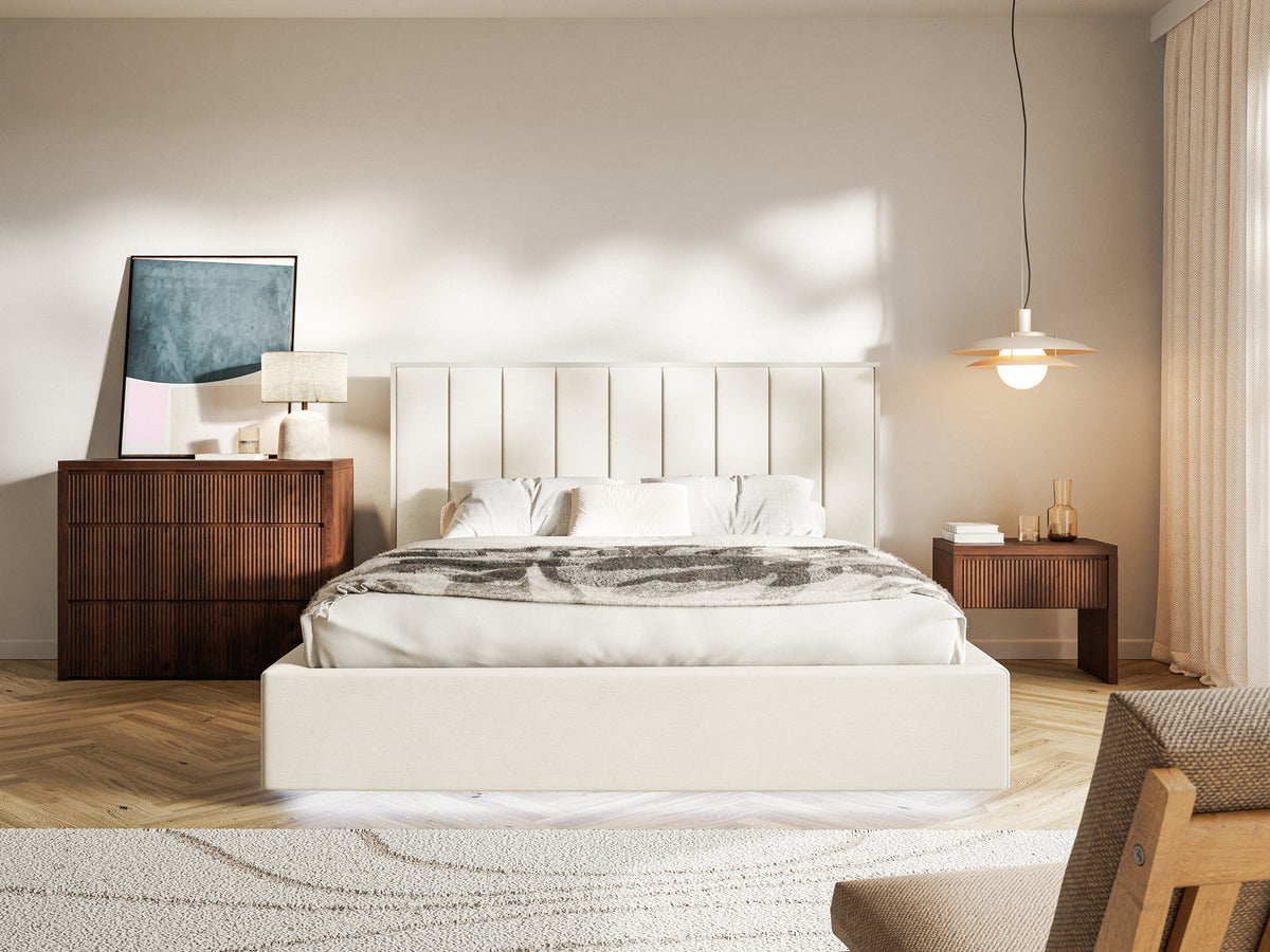 Polsterbett 140x200 cm Togents mit LED-Beleuchtung, cremefarbener Veloursstoff, wasserabweisend