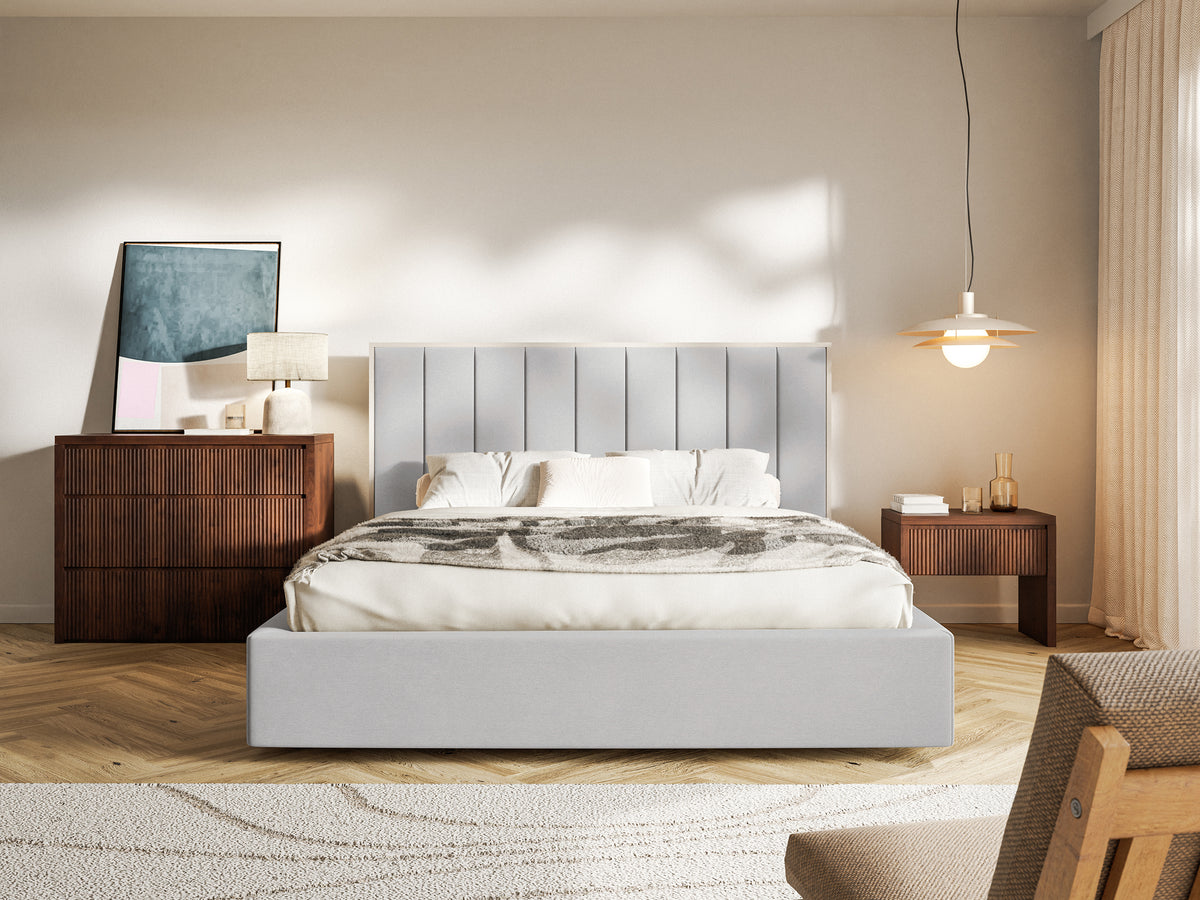 Lit tapissé 140x200 cm Togents avec rangement, cadre métallique, velours hydrofuge gris clair