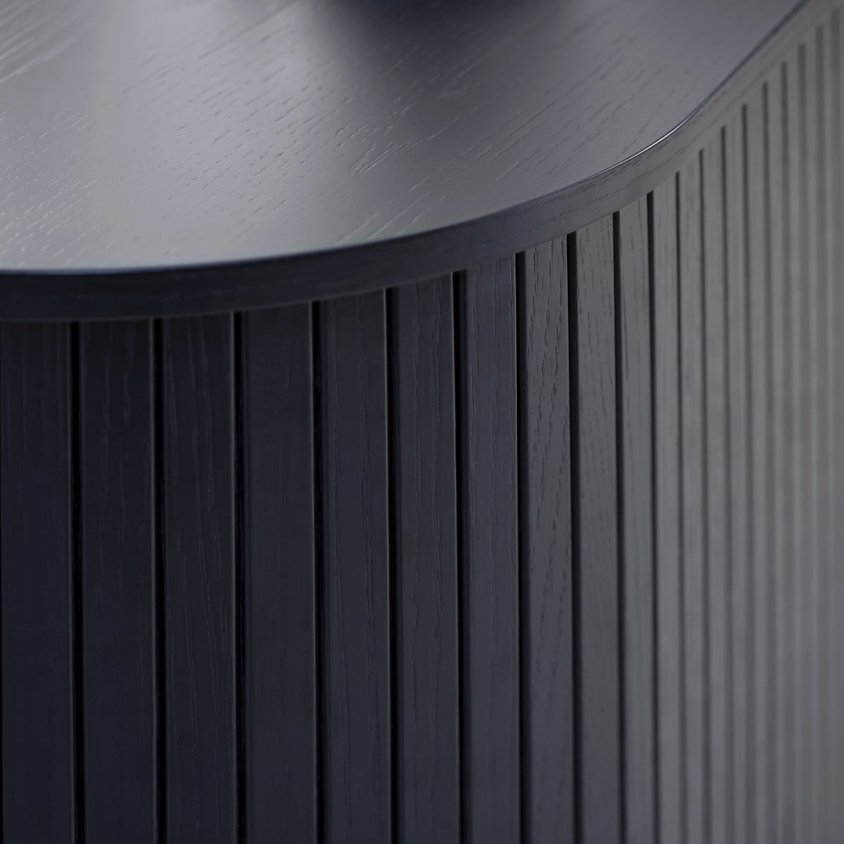 Kommode Gativel 140x76 cm Lamellen Eiche Schwarz