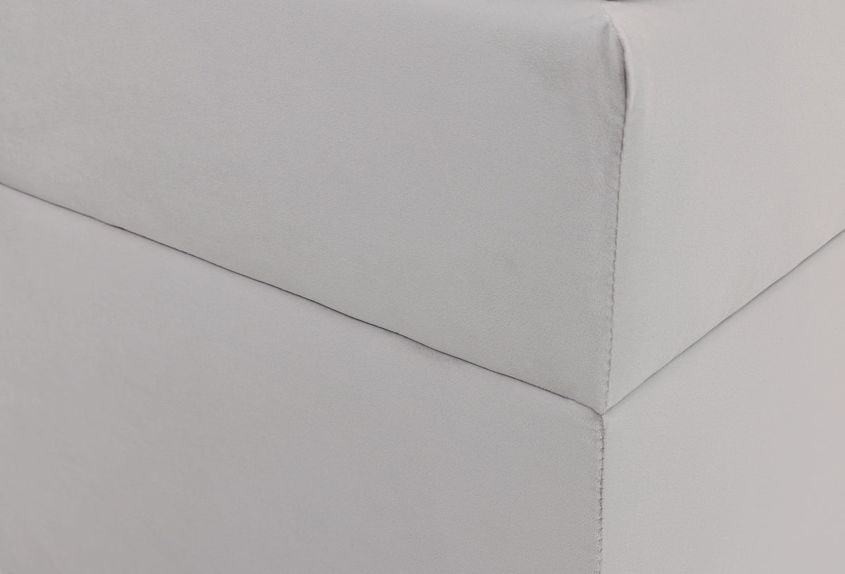 Kontinentales Bett 140x200 cm Daissy mit Stauraum und Topper, hellbeiger Samt