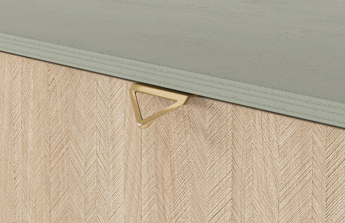 Commode Favoria avec tiroirs 106 cm eucalyptus/chevron scandi avec poignées dorées
