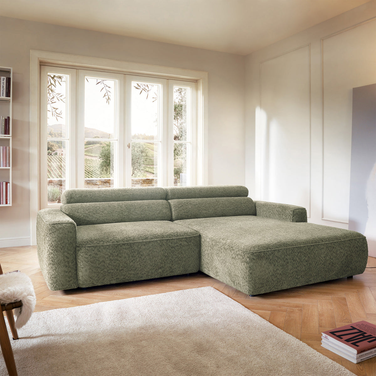 Canapé d’angle Fando avec assise électrique extensible, forme en L, côté droit, velours chenille sauge