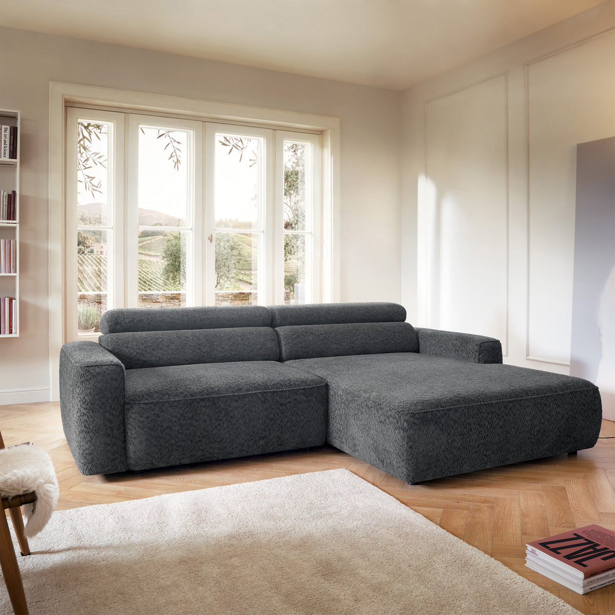 Canapé d’angle droit Fando avec assise électrique extensible, tissu chenille gris foncé, forme en L