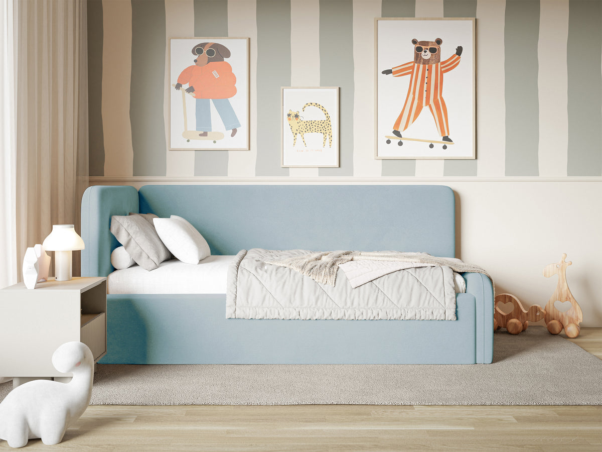 Jugendbett 120x200 cm Fanklo linksseitig mit Stauraum, hellblauer Velours, wasserabweisend und pflegeleicht