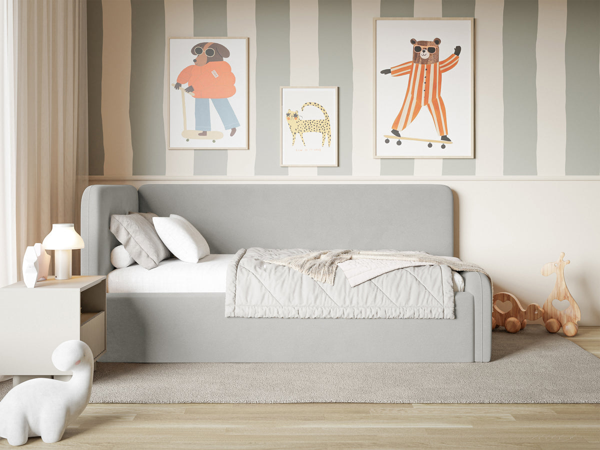 Jugendbett 120x200 cm Fanklo linksseitig mit Matratze, Stauraum und hellgrauen, wasserabweisenden, pflegeleichten Samt-Gittern