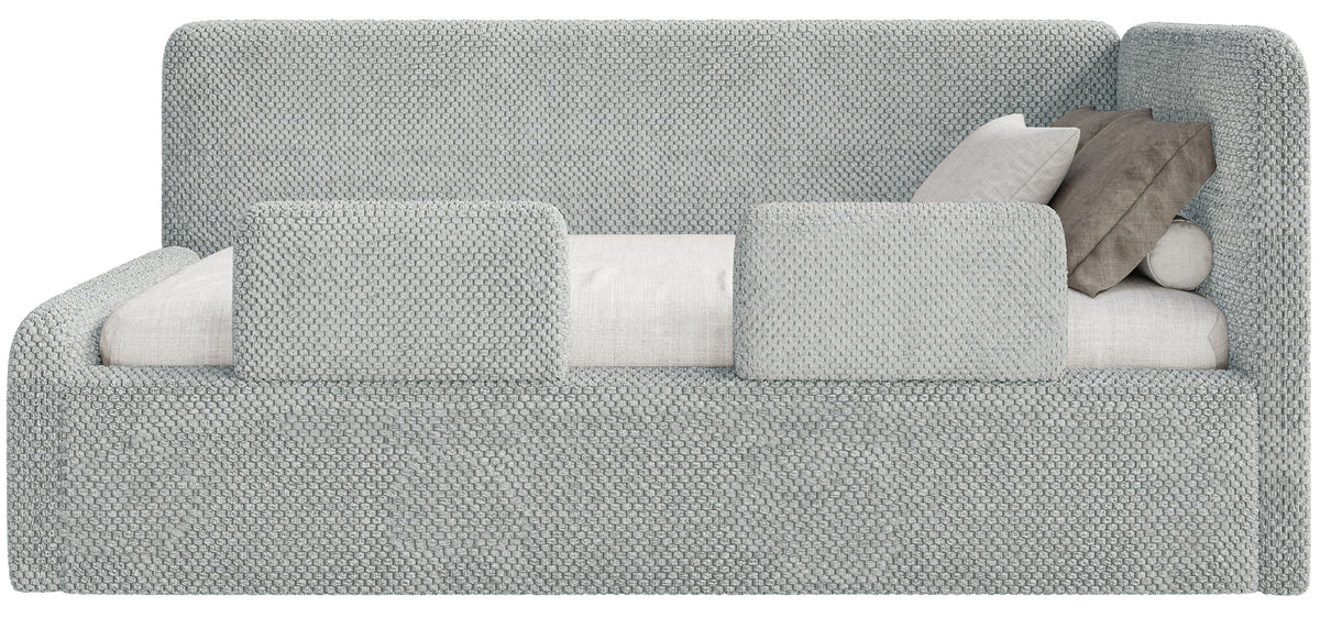 Jugendbett 120x200 cm Fanklo rechtsseitig mit Stauraum und grauen, wasserabweisenden Plüschgeländern