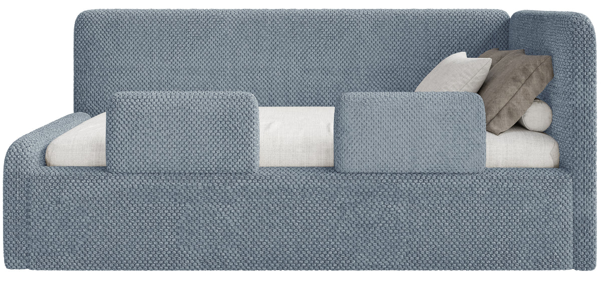 Lit jeune 90x200 cm Fanklo droit avec matelas, coffre de rangement et barrières bleu velours hydrofuge