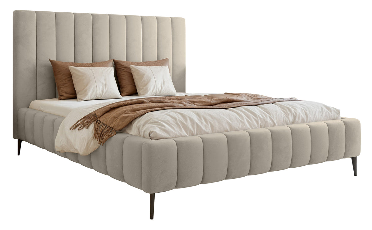 Lit tapissé 140x200 cm Fiarro avec rangement pour linge de lit, velours beige clair, cadre métallique sur pieds hauts