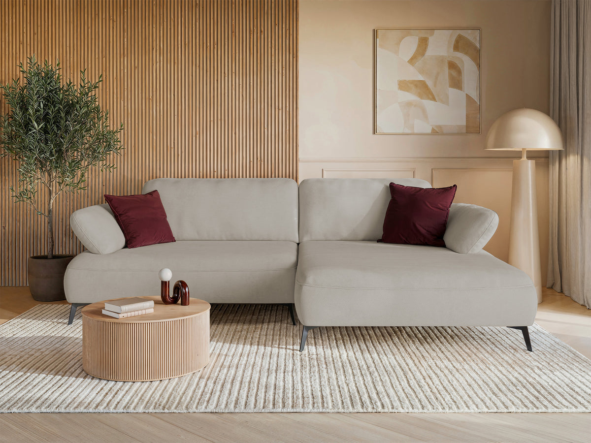 Canapé d’angle Avolla avec fonction couchage, configuration en L côté droit, avec coffre de rangement, tissu chenille hydrofuge beige