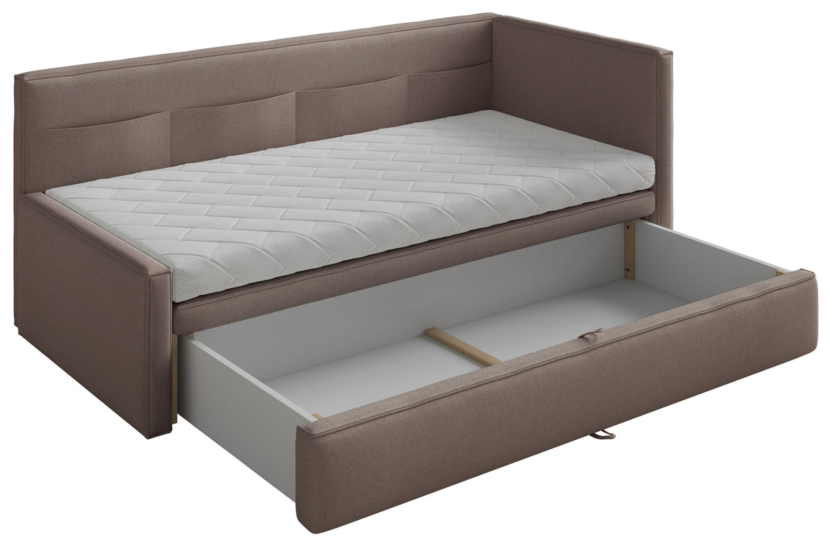 Lit simple jeunesse 90x200 cm Nesmi droit avec matelas et coffre, tissu chenille marron clair facile à nettoyer