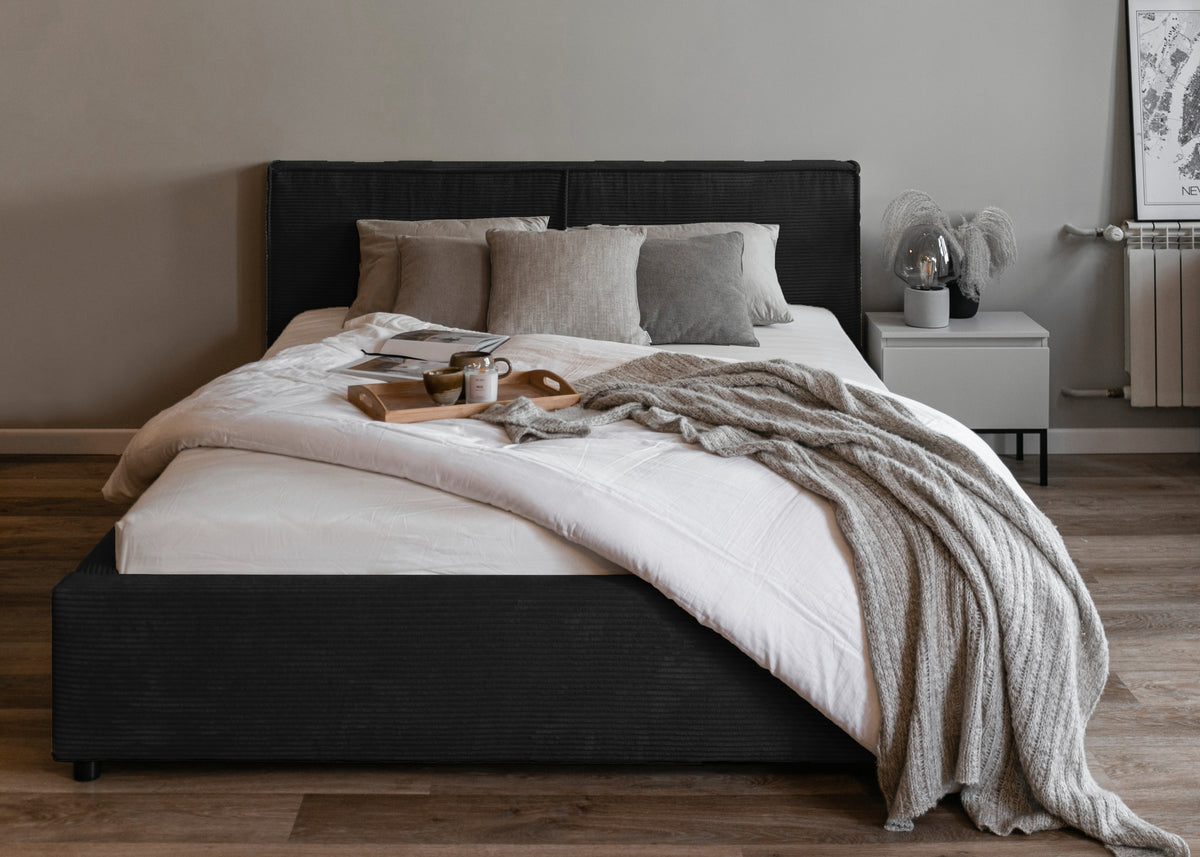 Lit tapissé 160x200 cm Farese avec rangement et vérin à gaz noir en velours côtelé