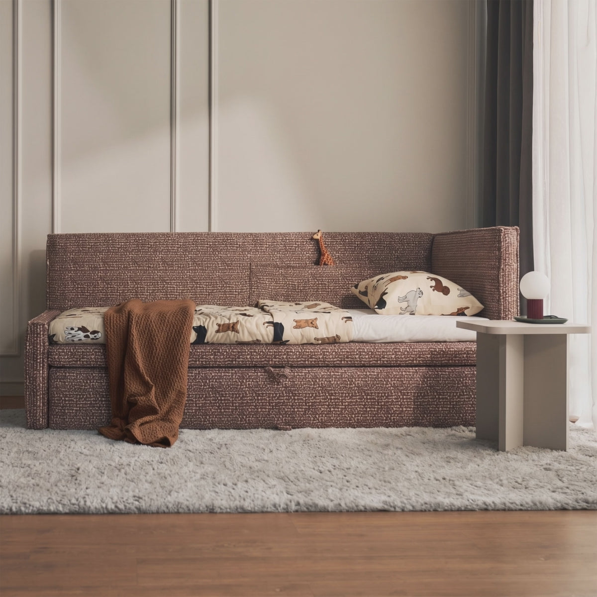 Video laden: Jugendbett 90x200 cm Nesmi rechtsseitig mit Stauraum braunes Geflecht
