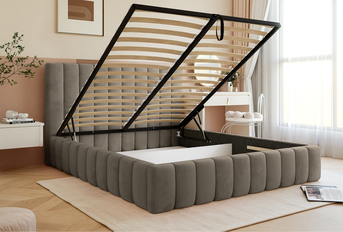 Lit tapissé 160x200 cm Fiarro avec coffre de rangement pour la literie, velours gris beige, cadre métallique