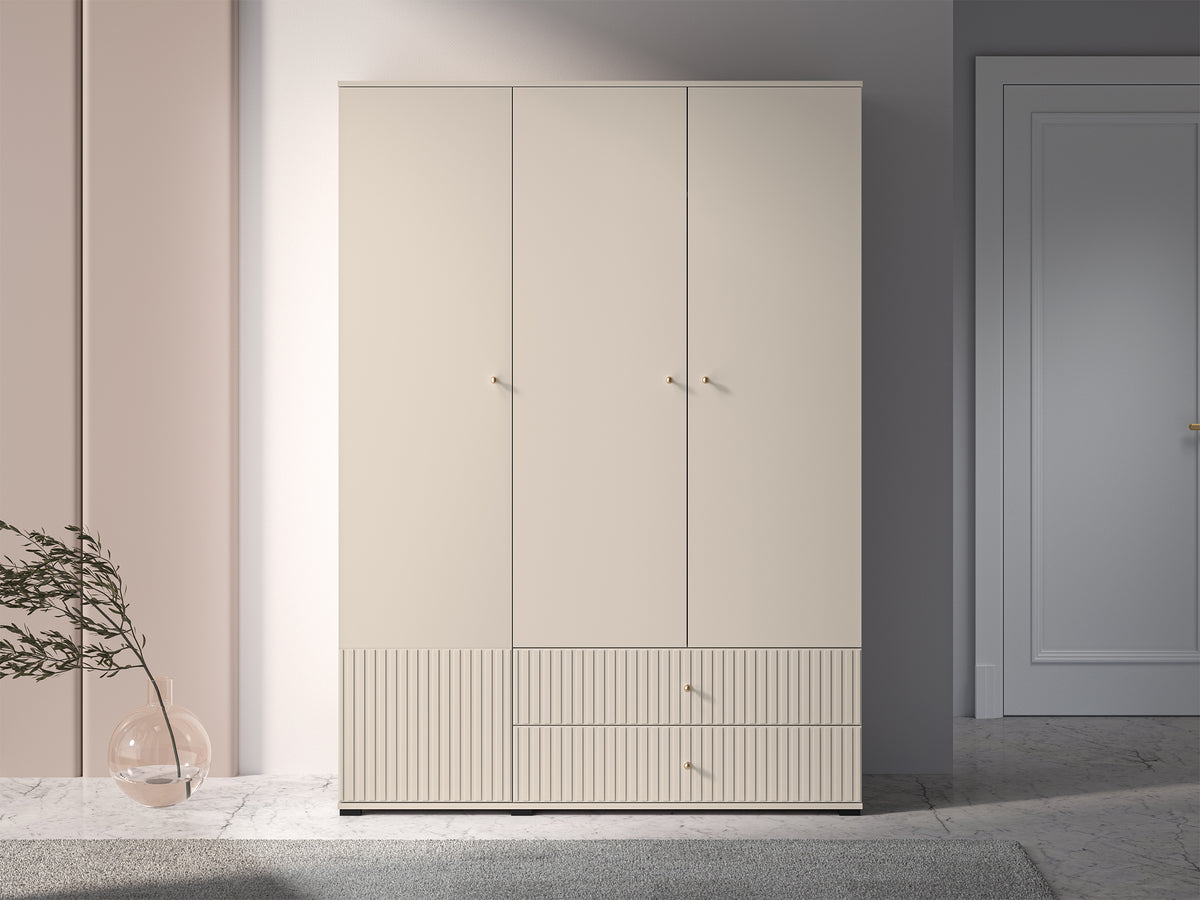 Armoire trois portes Caletto 150 cm avec deux tiroirs et lames décoratives beige