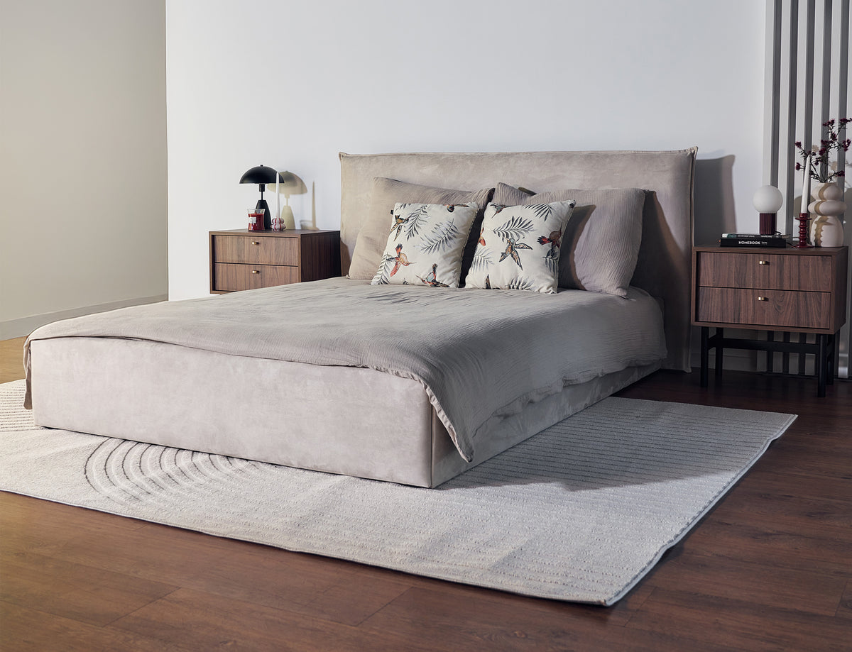 Polsterbett 180x200 cm Softie mit Stauraum, beige, wasserabweisender Samt, Metallrahmen