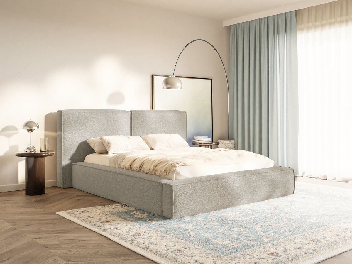 Gepolstertes Bett 200x200 cm Tilves mit Stauraum, Metallrahmen, grau-braunes Bouclé