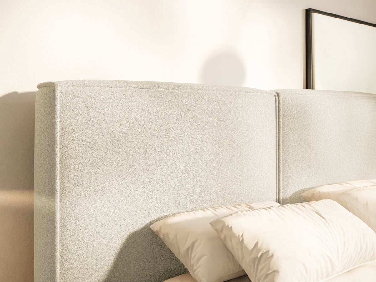Lit tapissé 160x200 cm Tilves avec rangement, cadre métallique, bouclé crème