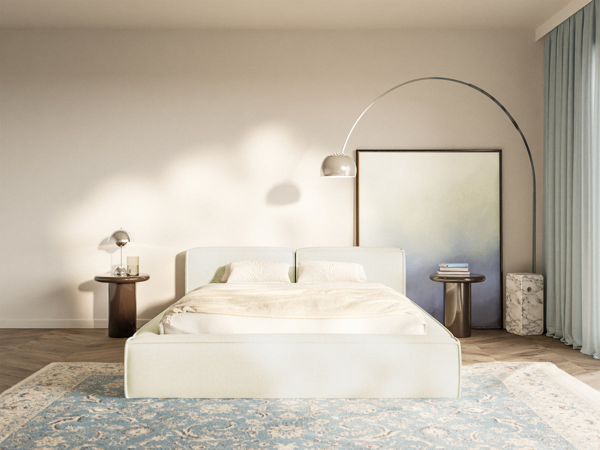Polsterbett 200x200 cm Tilves Slim Low mit Stauraum, Metallrahmen, cremefarbener Chenille
