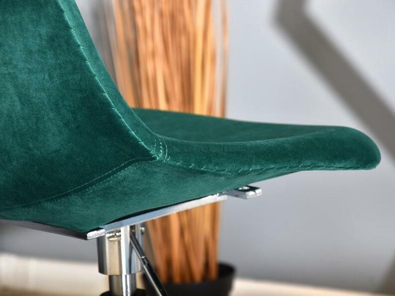 MPC MOVE TAP Chaise pivotante en velours vert