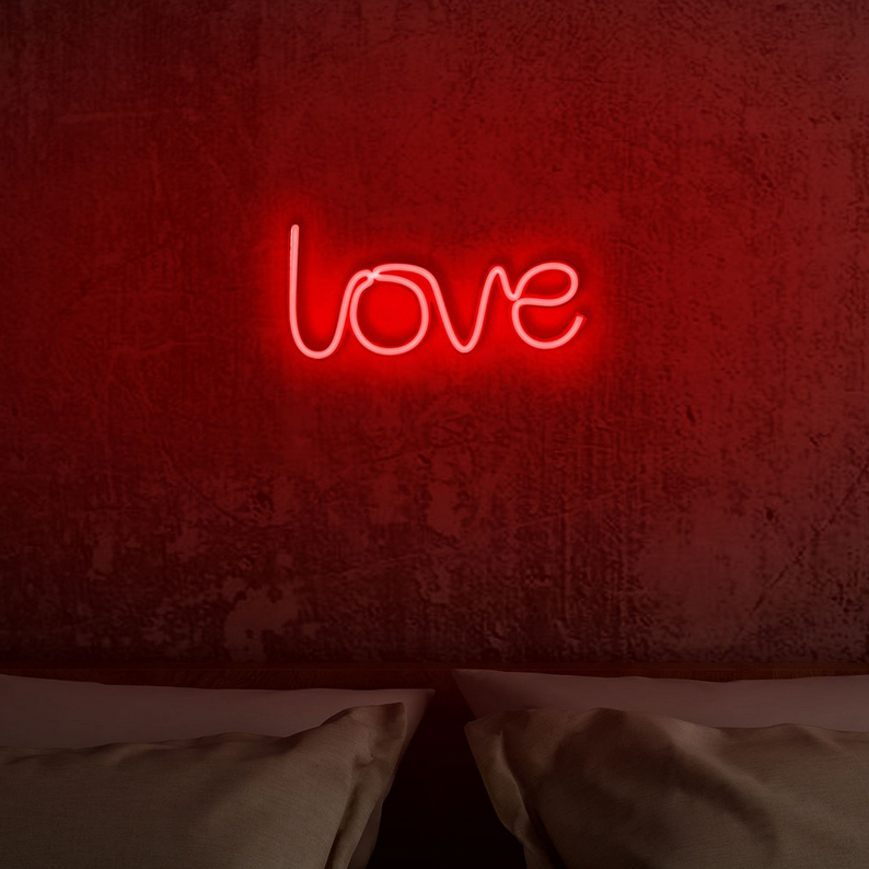LETELY Enseigne au néon sur le mur avec le mot Love rouge