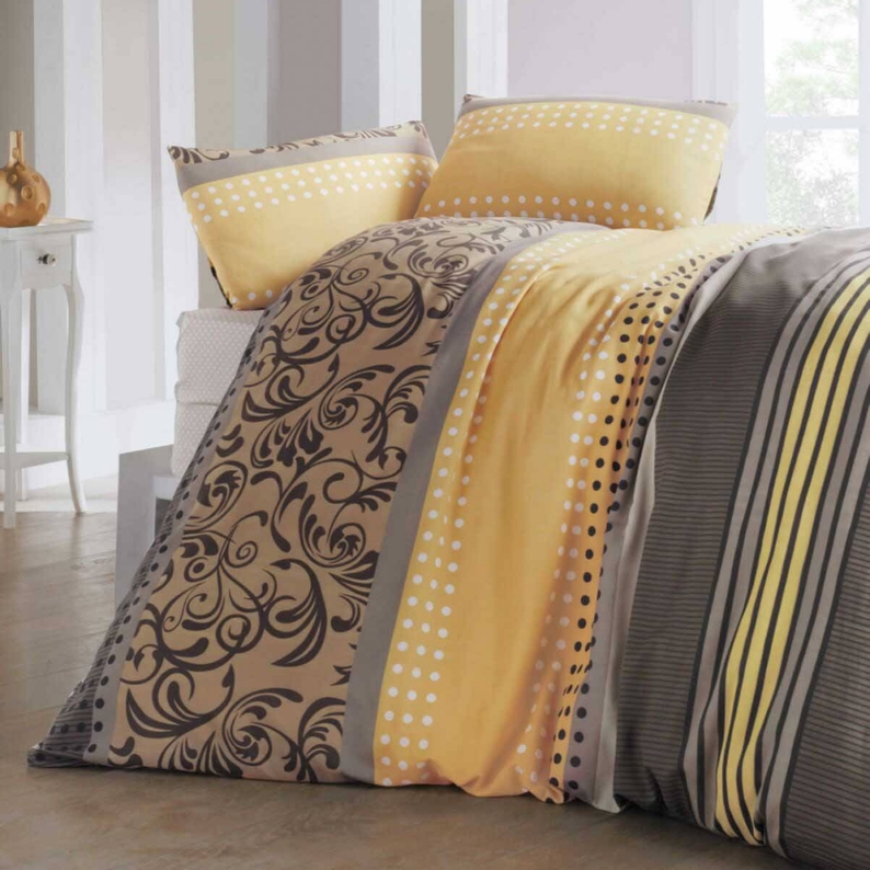 SANDY Parure de lit 200x220 cm avec deux taies d'oreiller 50x70 cm et un drap jaune-marron