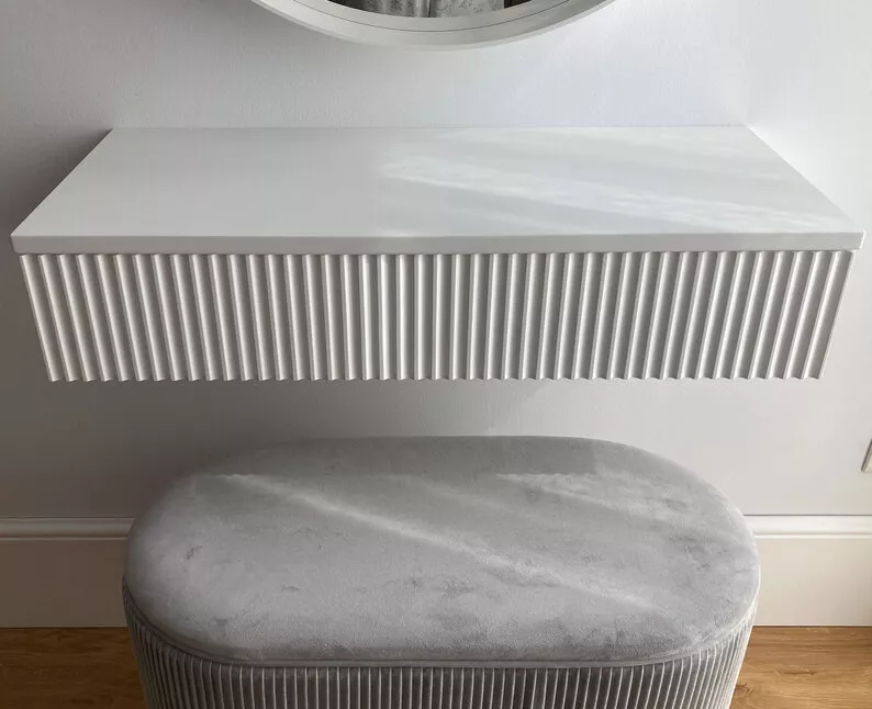 Coiffeuse Lonidos 60x35 cm suspendue lattes blanches