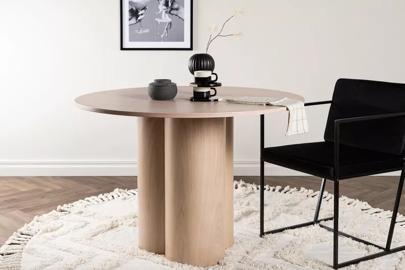 Table à manger Convalder 110x110 cm blanchie à la chaux