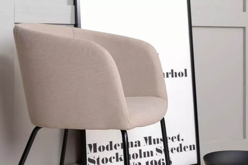 Chaise rembourrée beige foncé Ressator